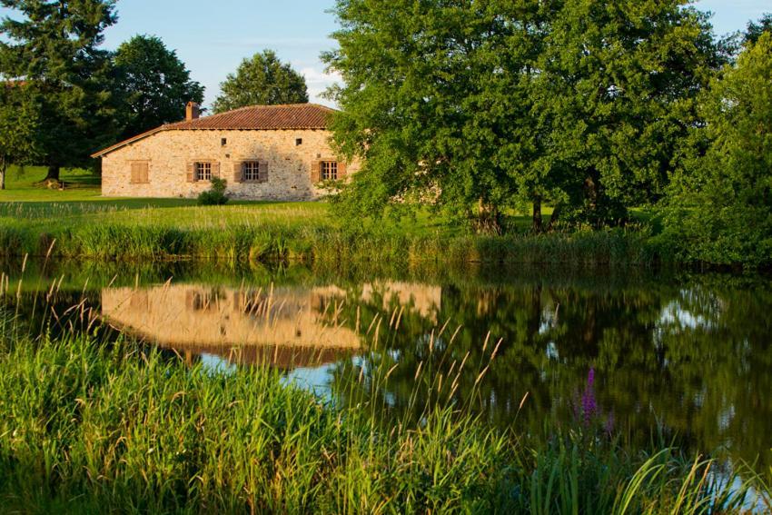Hotel Domaine Des Etangs, Auberge Resorts Collection Massignac Kültér fotó
